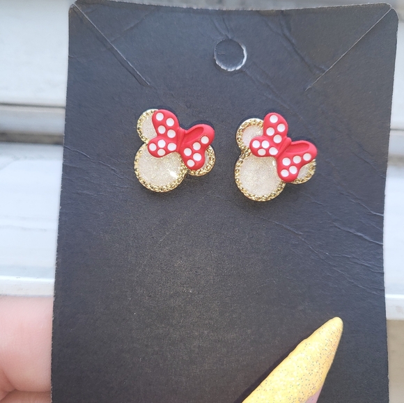Minne Mouse moonstone stud earrings - Picture 8 of 9